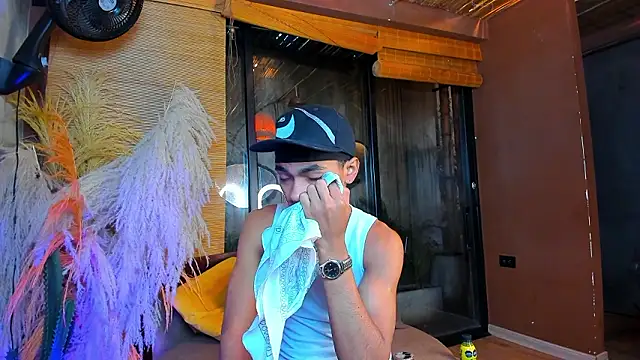 Snapshot of AlanCutee chatting on January 15, 2026, 11:46 am AlanCutee online show from January 15, 2026, 11:46 am