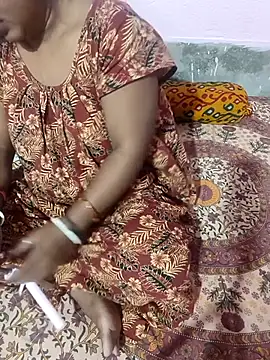 Snapshot of Cute-Swewty chatting on October 5, 2025, 3:47 pm Cute-Swewty online show from October 5, 2025, 3:47 pm