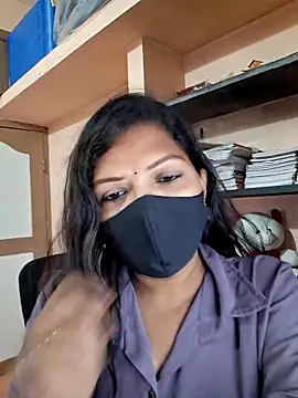 Snapshot of Tamil_Dharani chatting on March 1, 2026, 12:49 pm Tamil Dharani online show from March 1, 2026, 12:49 pm