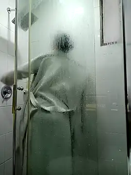 Snapshot of Esmeralda333 chatting on March 26, 2026, 2:37 pm Esmeralda333 online show from March 26, 2026, 2:37 pm