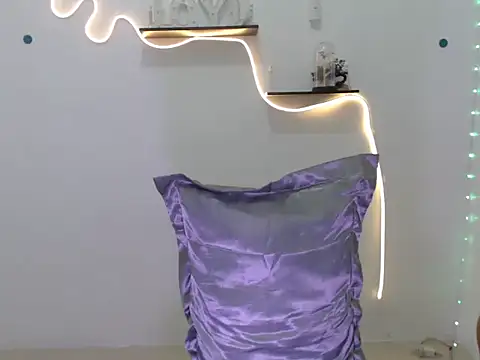 Lloyd wintours online show from March 10, 2026, 4:00 pm