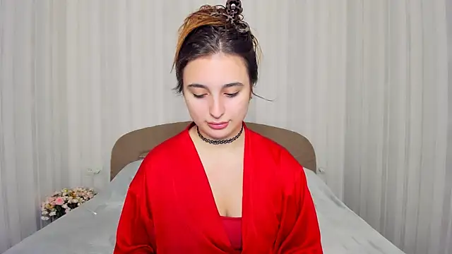 Snapshot of Daria_de_luxe chatting on October 26, 2025, 6:52 pm Daria de luxe online show from October 26, 2025, 6:52 pm