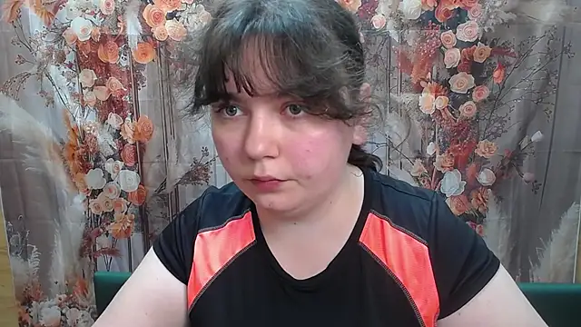 NeonilaLisova online show from May 12, 2026, 11:05 am