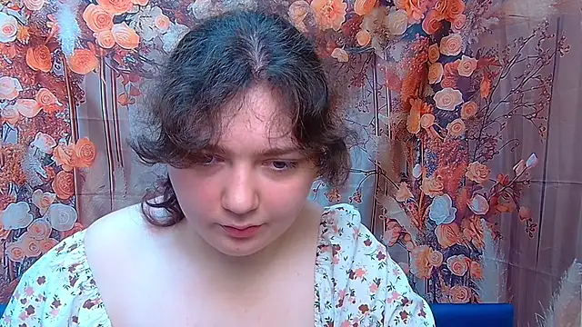 Snapshot of NeonilaLisova chatting on November 22, 2025, 6:23 am NeonilaLisova online show from November 22, 2025, 6:23 am