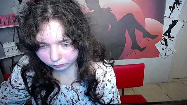 NeonilaLisova online show from December 1, 2025, 12:17 pm