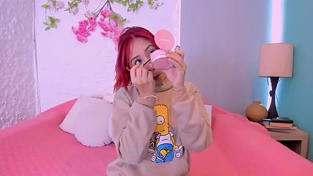 violet belle  online show from October 24, 2025, 12:15 pm