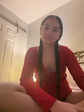 Snapshot of vixxnovalee chatting on February 21, 2026, 7:21 am vixxnovalee online show from February 21, 2026, 7:21 am