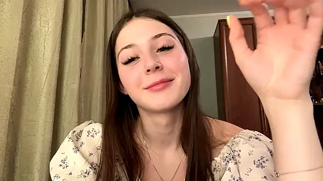 Snapshot of Adel_strongwoman chatting on April 9, 2026, 6:25 pm Adel strongwoman online show from April 9, 2026, 6:25 pm