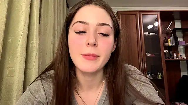 Snapshot of Adel_strongwoman chatting on March 18, 2026, 7:37 pm Adel strongwoman online show from March 18, 2026, 7:37 pm