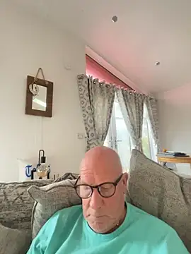 philefc online show from November 10, 2025, 11:15 am