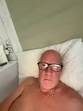 philefc online show from January 12, 2026, 9:49 am