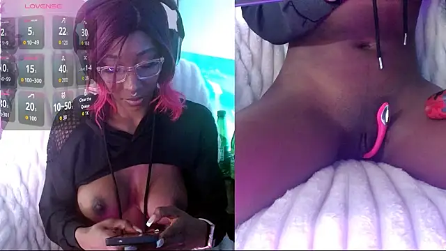 Snapshot of alys_at_college chatting on February 16, 2026, 1:54 pm alys at college online show from February 16, 2026, 1:54 pm