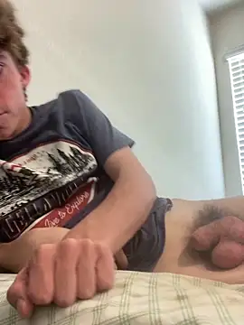 Snapshot of lil_dick_wonder chatting on September 29, 2025, 6:24 pm lil dick wonder online show from September 29, 2025, 6:24 pm