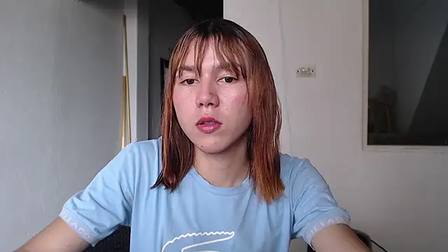 Snapshot of Dolly_Peach_ chatting on September 9, 2025, 5:44 pm Dolly Peach online show from September 9, 2025, 5:44 pm