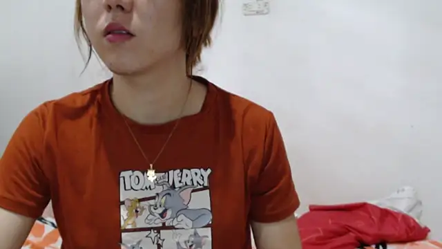 Dolly Peach  online show from July 14, 2026, 6:47 pm