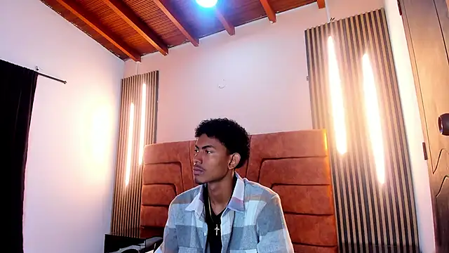 FYKMOR 1 online show from October 13, 2025, 3:41 am