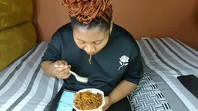 SexxyAddiict online show from February 24, 2026, 4:41 pm