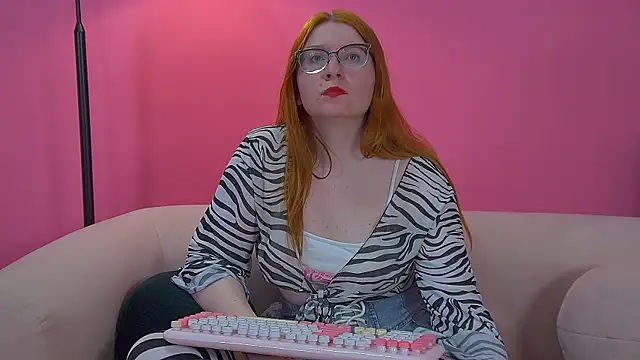 AliceAllisons online show from November 15, 2025, 6:45 pm