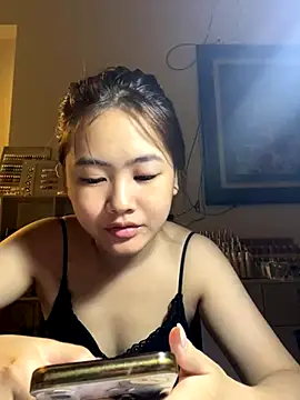 Snapshot of Lucky-nice202 chatting on October 18, 2025, 5:04 pm Lucky-nice202 online show from October 18, 2025, 5:04 pm