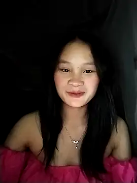 Snapshot of saronla_03 chatting on October 7, 2025, 4:19 pm saronla 03 online show from October 7, 2025, 4:19 pm