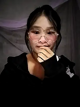 Snapshot of saronla_03 chatting on November 29, 2025, 5:57 pm saronla 03 online show from November 29, 2025, 5:57 pm