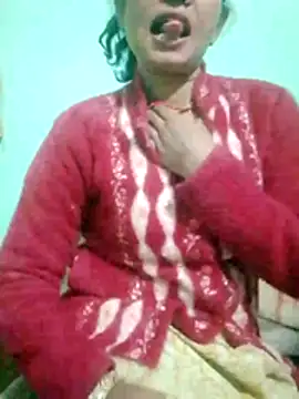 Snapshot of Chandrakanta-Devi chatting on November 11, 2025, 3:18 pm Chandrakanta-Devi online show from November 11, 2025, 3:18 pm