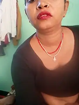 Snapshot of Chandrakanta-Devi chatting on November 6, 2025, 7:34 am Chandrakanta-Devi online show from November 6, 2025, 7:34 am