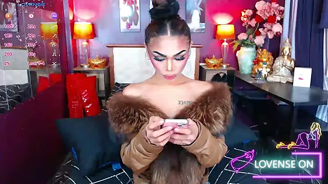 Asha McConnell online show from December 13, 2025, 8:59 pm