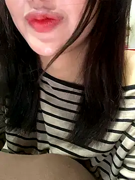   BabyShowPublic   online show from September 26, 2025, 12:34 pm