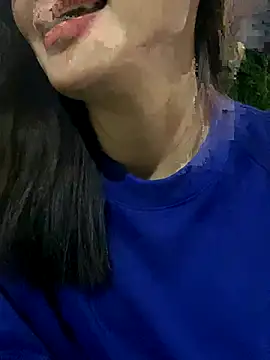   BabyShowPublic   online show from September 14, 2025, 1:11 pm