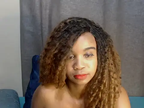 Snapshot of ScarlettNoire chatting on September 29, 2025, 3:39 pm ScarlettNoire online show from September 29, 2025, 3:39 pm