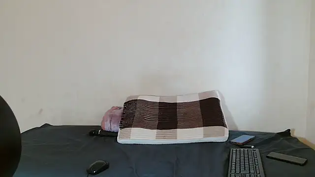 DarkChocox01 online show from November 16, 2025, 11:04 am