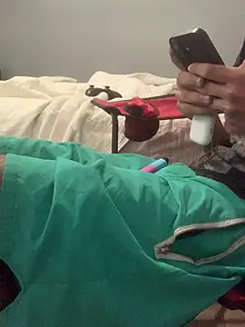 Snapshot of Insurance-03 chatting on February 15, 2026, 7:35 pm Insurance-03 online show from February 15, 2026, 7:35 pm