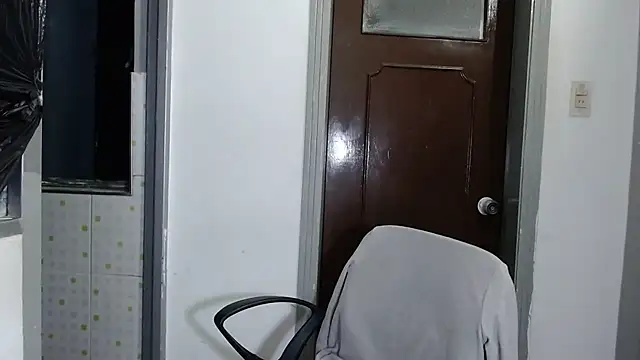 CharlotteSex  online show from November 26, 2025, 9:09 am