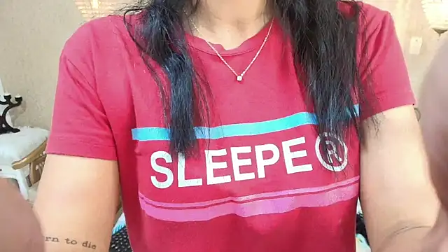 Miladiosa online show from February 26, 2026, 12:49 pm