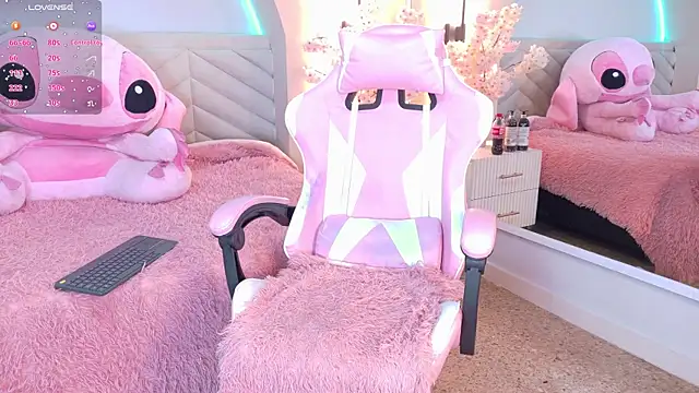 amy miller1 online show from April 4, 2026, 7:09 pm