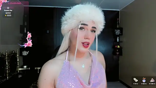 Kimberly Vazquez online show from October 14, 2025, 3:18 am