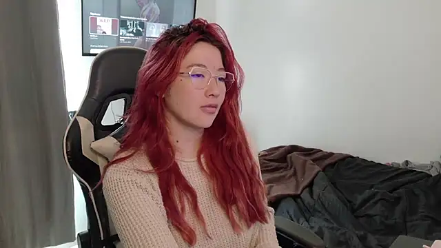 Snapshot of lunnaa_ chatting on September 9, 2025, 4:38 pm lunnaa online show from September 9, 2025, 4:38 pm