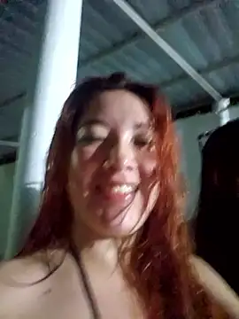 Snapshot of lunnaa_ chatting on September 20, 2025, 5:12 am lunnaa online show from September 20, 2025, 5:12 am