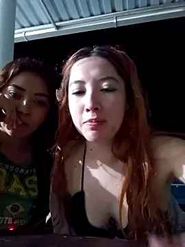 Snapshot of lunnaa_ chatting on September 21, 2025, 3:44 am lunnaa online show from September 21, 2025, 3:44 am