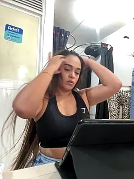 Snapshot of alana_dantes chatting on September 30, 2025, 9:21 pm alana dantes online show from September 30, 2025, 9:21 pm