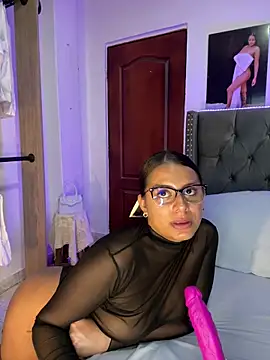 ema zoe online show from February 6, 2026, 12:06 am