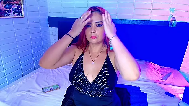 Snapshot of ScarlettBoobs_ chatting on October 4, 2025, 7:59 pm ScarlettBoobs online show from October 4, 2025, 7:59 pm