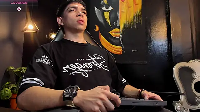 Eryonbradley online show from October 29, 2025, 11:20 am