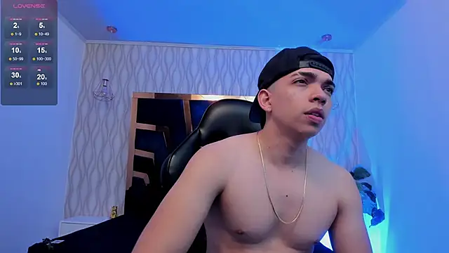 Eryonbradley online show from March 30, 2026, 11:28 pm