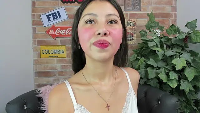 misss luxury online show from December 20, 2025, 11:02 am