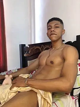 RickyEbony online show from February 18, 2026, 8:16 pm