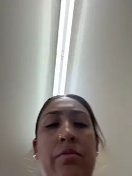 Snapshot of Sonnysoles chatting on November 11, 2025, 8:14 pm Sonnysoles online show from November 11, 2025, 8:14 pm