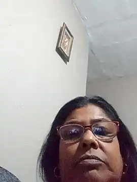 Snapshot of mileesha chatting on March 21, 2026, 6:34 pm mileesha online show from March 21, 2026, 6:34 pm