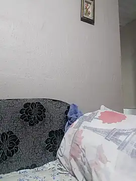 Snapshot of mileesha chatting on March 3, 2026, 6:48 pm mileesha online show from March 3, 2026, 6:48 pm